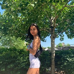 Meet your Posher, Yasmine